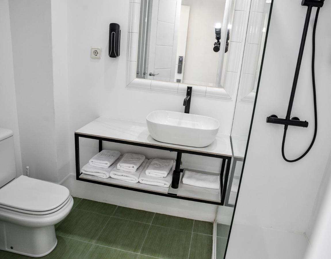 Hotel Chips Ferrol Нарон Екстер'єр фото